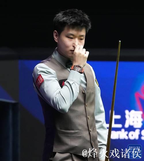 斯诺克上海大师赛：赵心童6-2获胜 下轮迎战丁俊晖